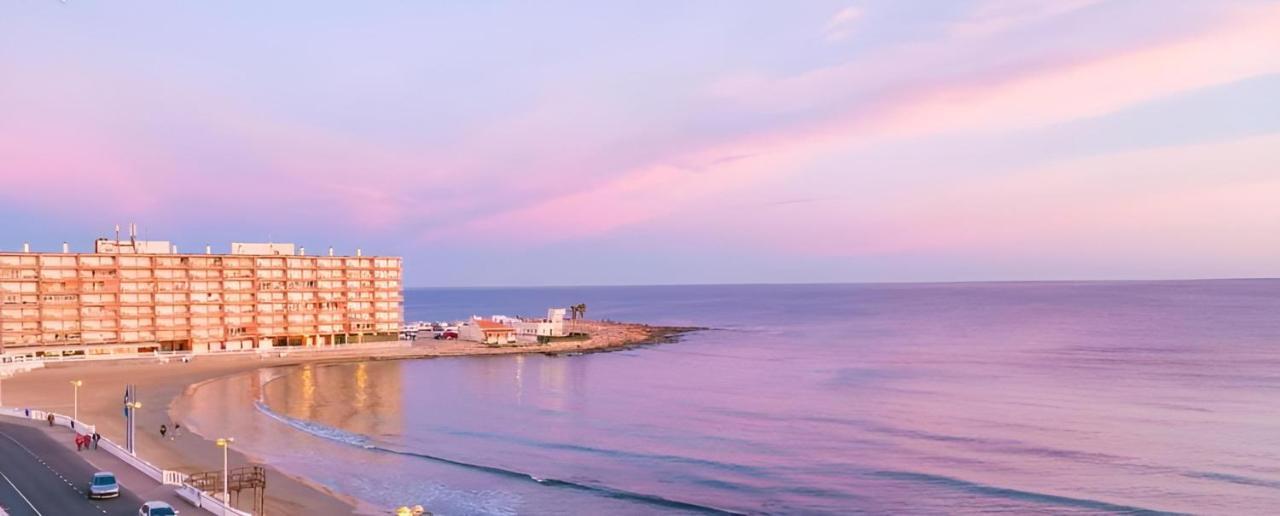 Apartamentos Costazul تورّيفيِخا المظهر الخارجي الصورة